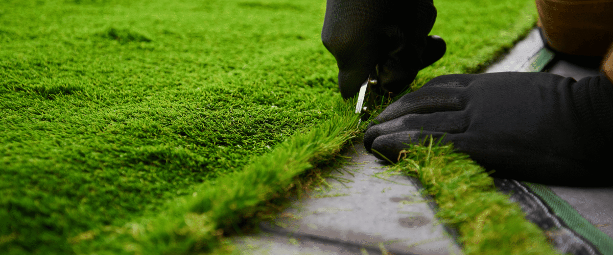 artificial lawn installation