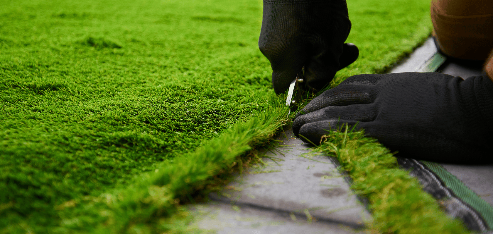 artificial lawn installation